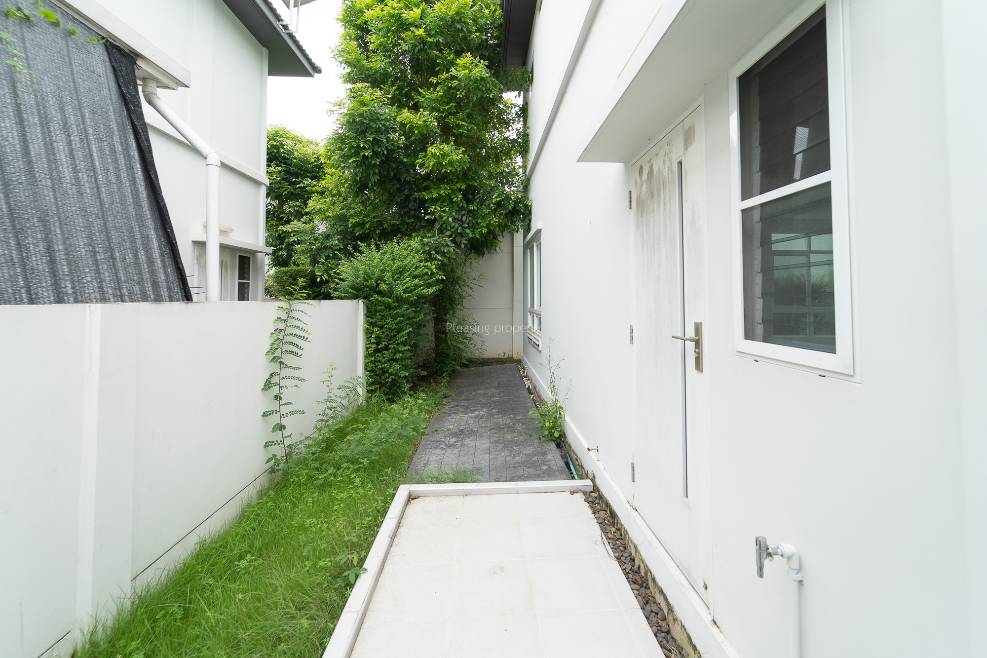 มัณฑนา มอเตอร์เวย์ – กรุงเทพกรีฑาตัดใหม่-26